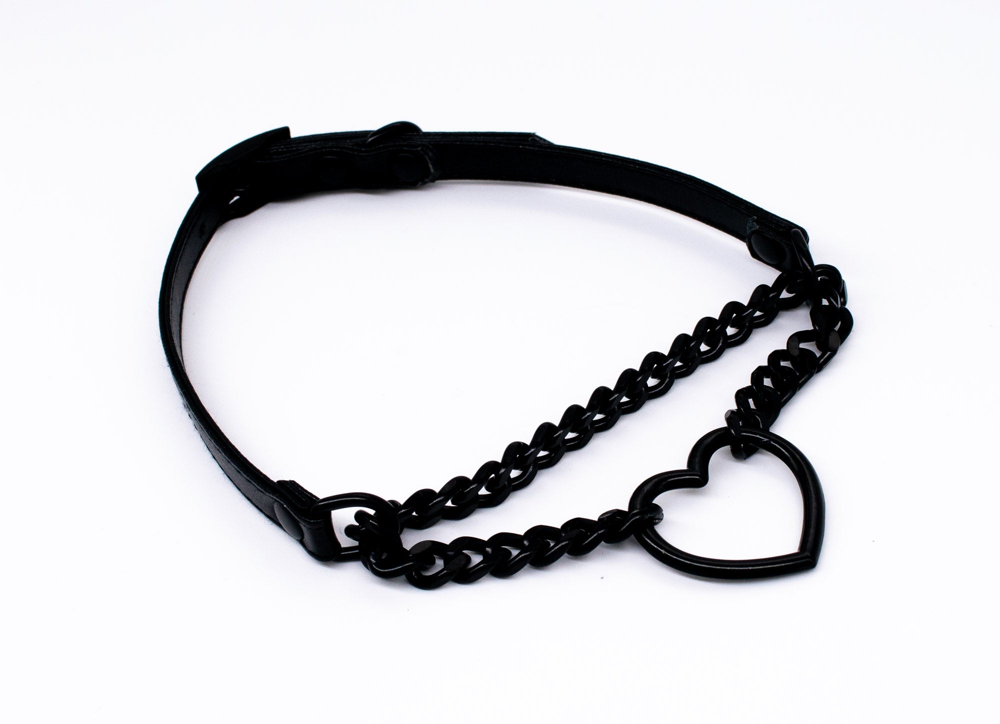 3/8" Matte Black Heart Ring Black Vegan Leather Martingale Collar