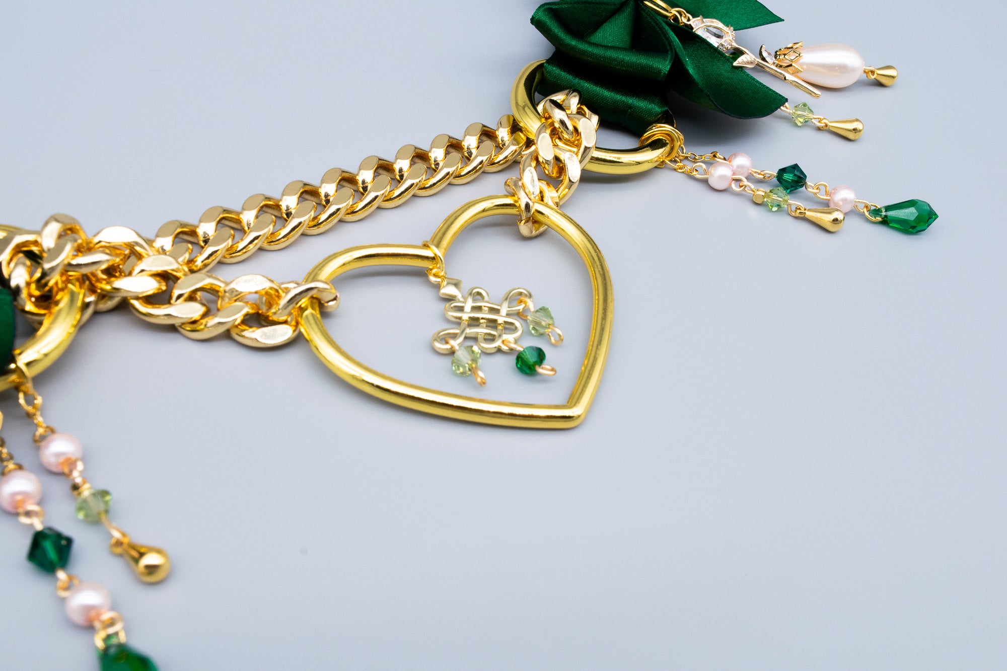 "Royal Garden" - Hunter Green Luxury Martingale Collar