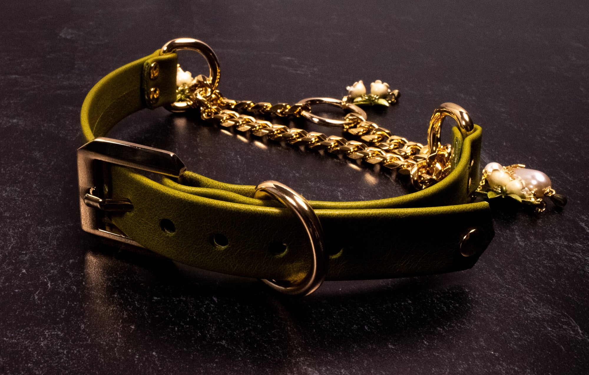 "Fleur des Bois" - Moss Leather Martingale Collar _ LIMITED _