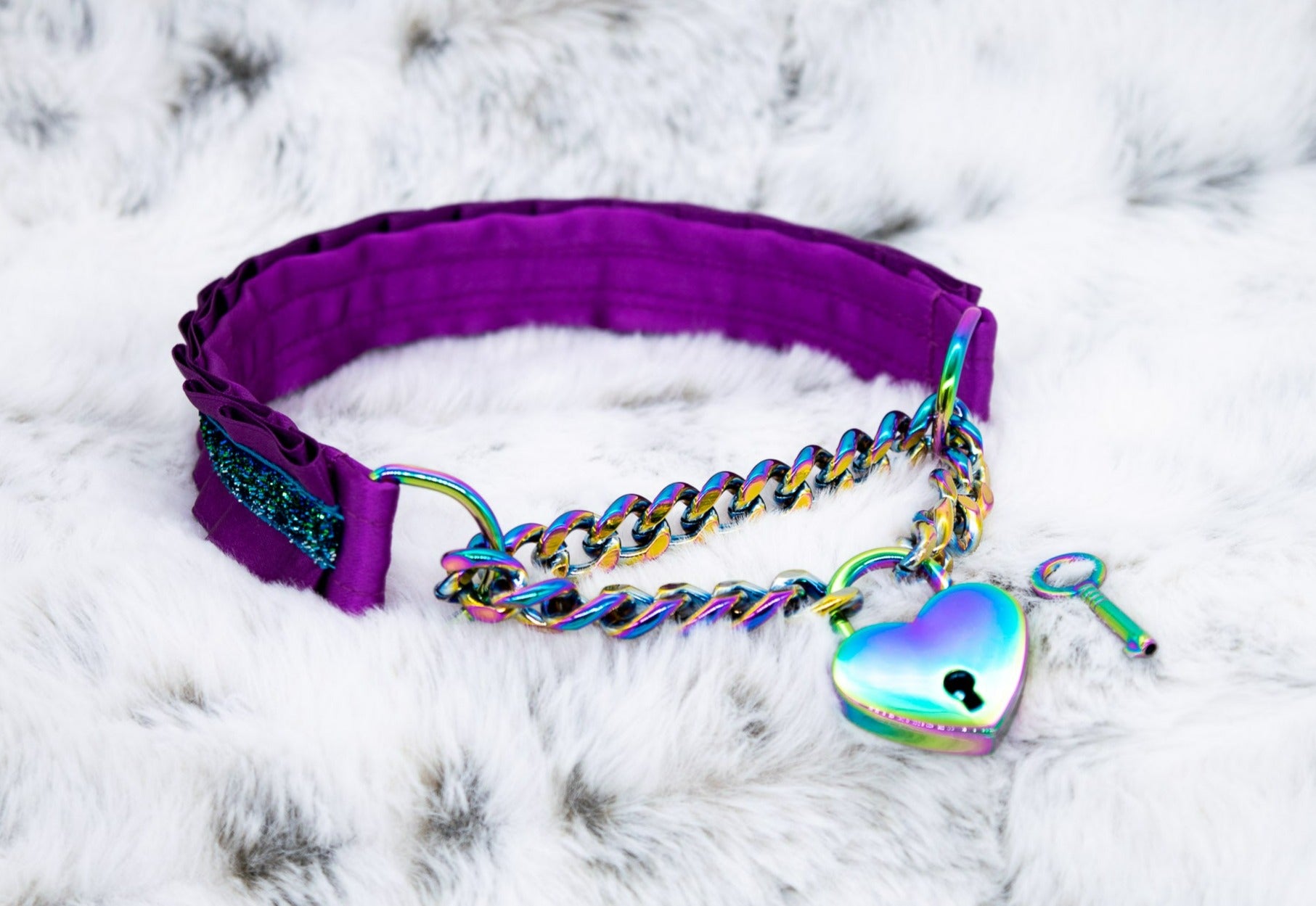 Plum Front-Locking Martingale Collar