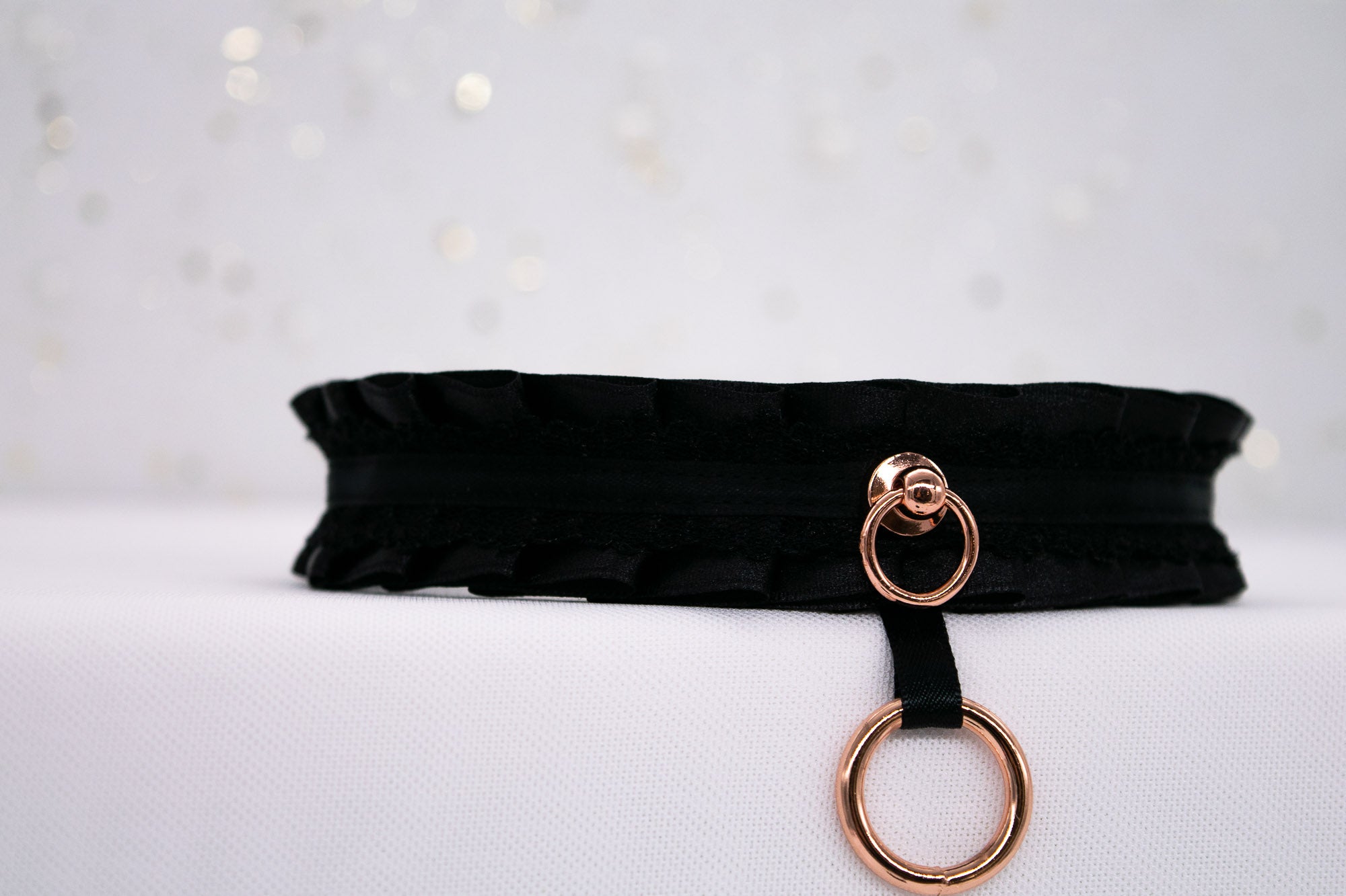 Black Dropped O-ring BDSM Collar in Rose Gold