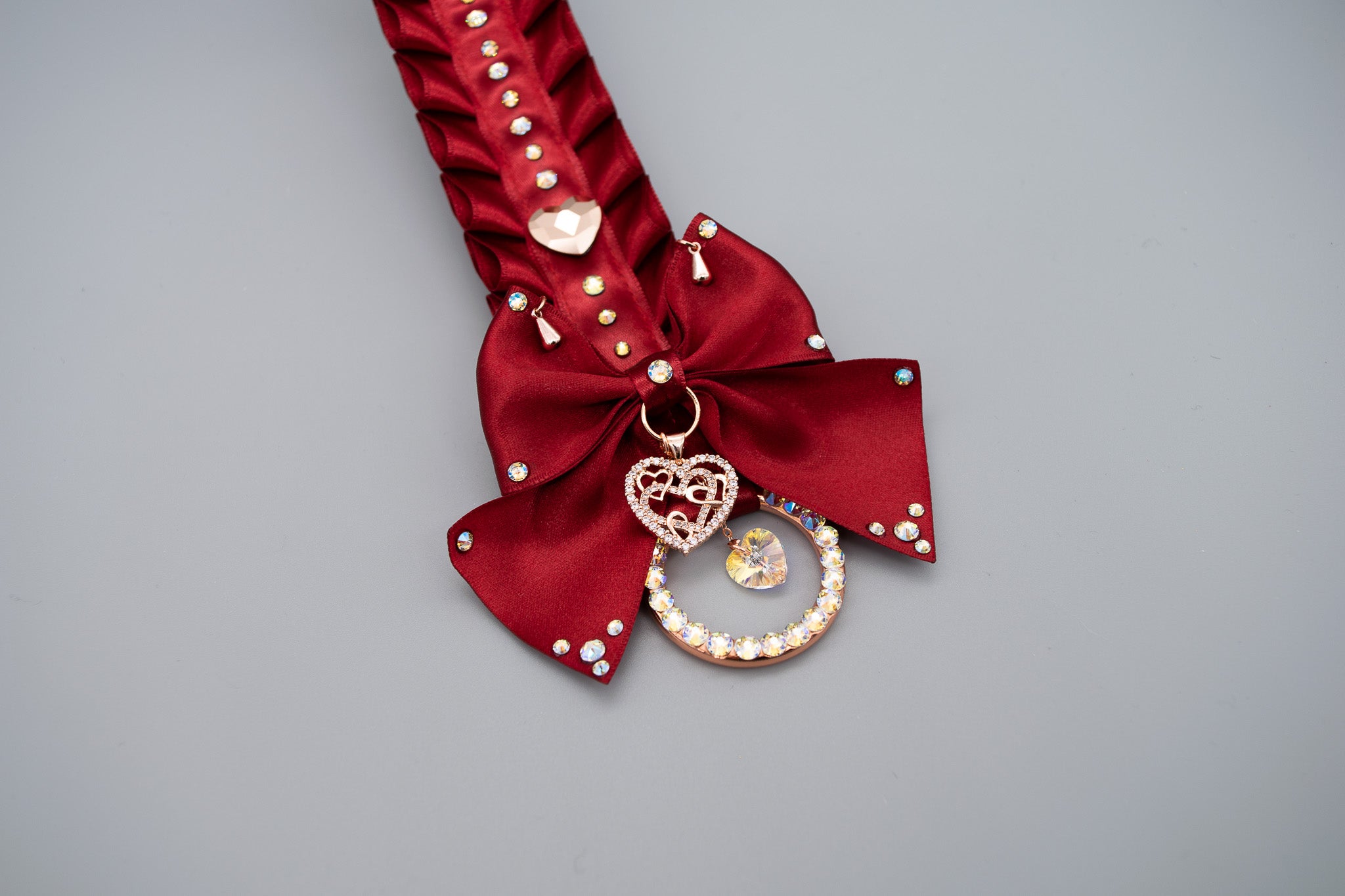 Red x Rose Gold Luxury Pet Play Ear Display - 6 Slots