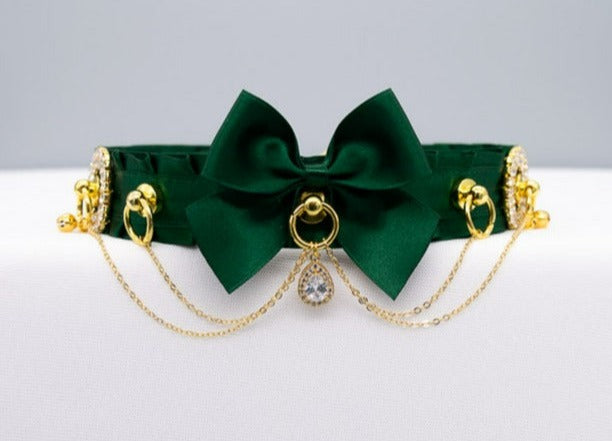 Luxury Hunter Green and Gold Collar