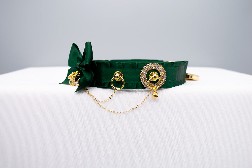 Luxury Hunter Green Chained Collar