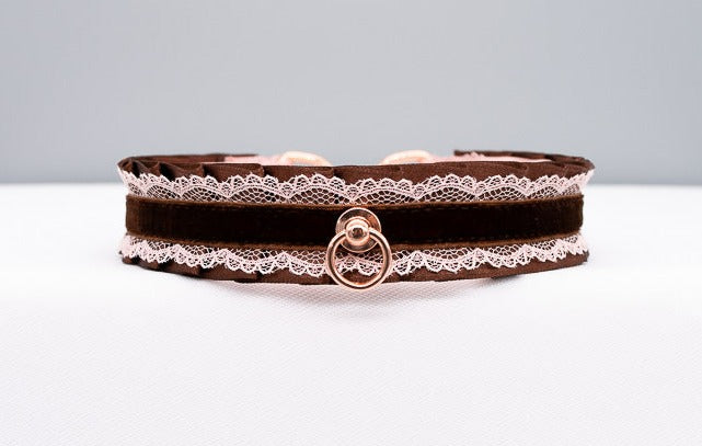 Mauve and Chocolate Velvet Rose Gold Collar