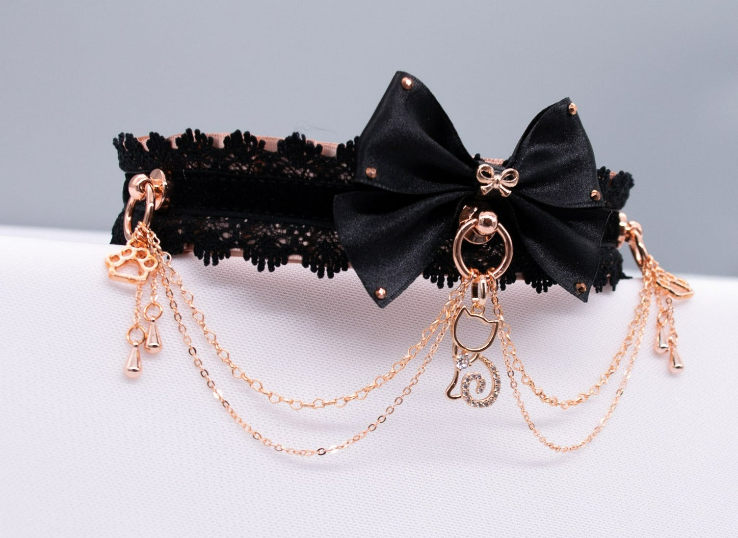 Limited Edition - Rose Gold & Black Velvet Luxury Kitten Collar
