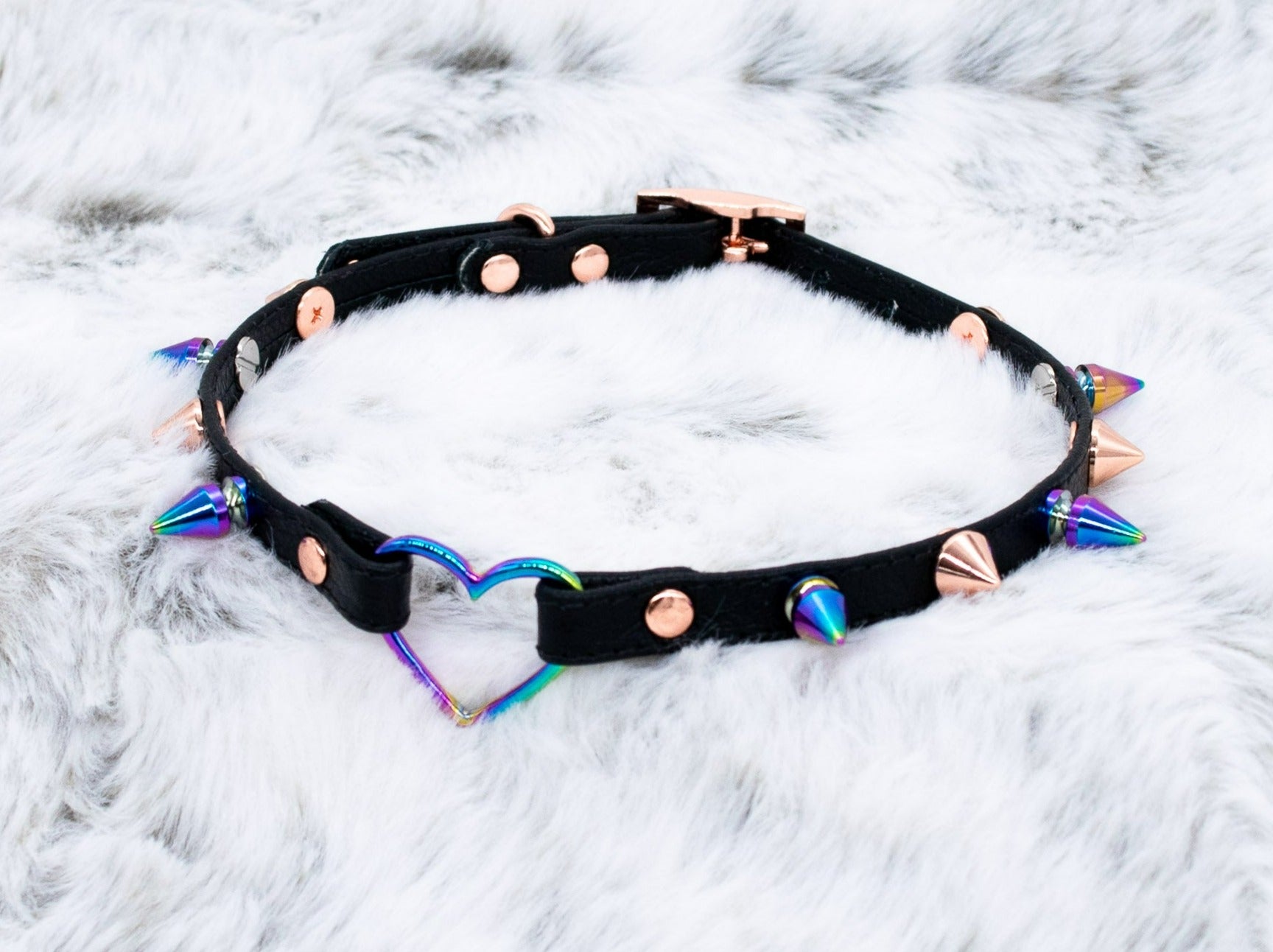 12.5" - 15" ~ 3/8" Rainbow Heart Ring - Black Leather Collar