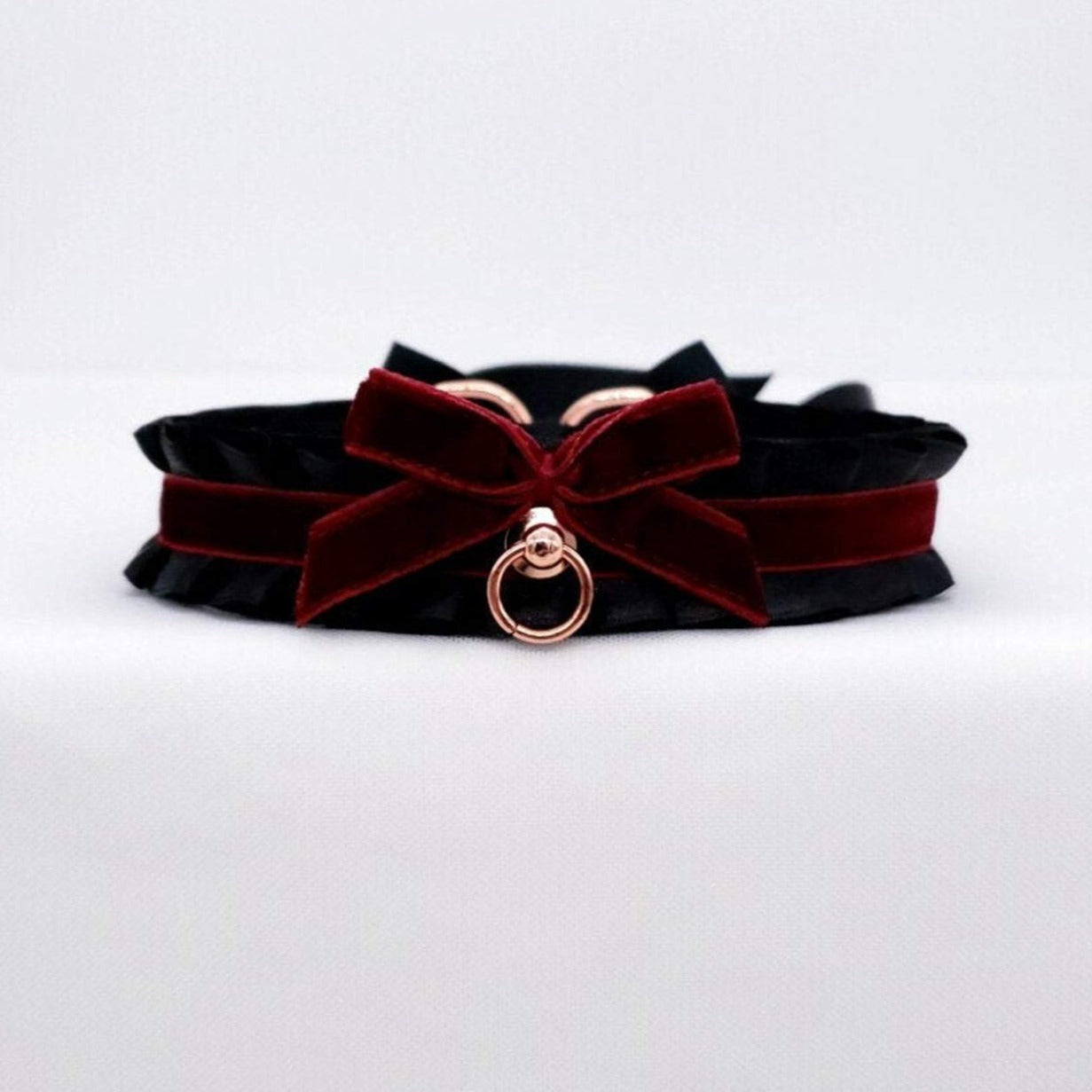 Limited Edition Velvet Bow Neck Collar