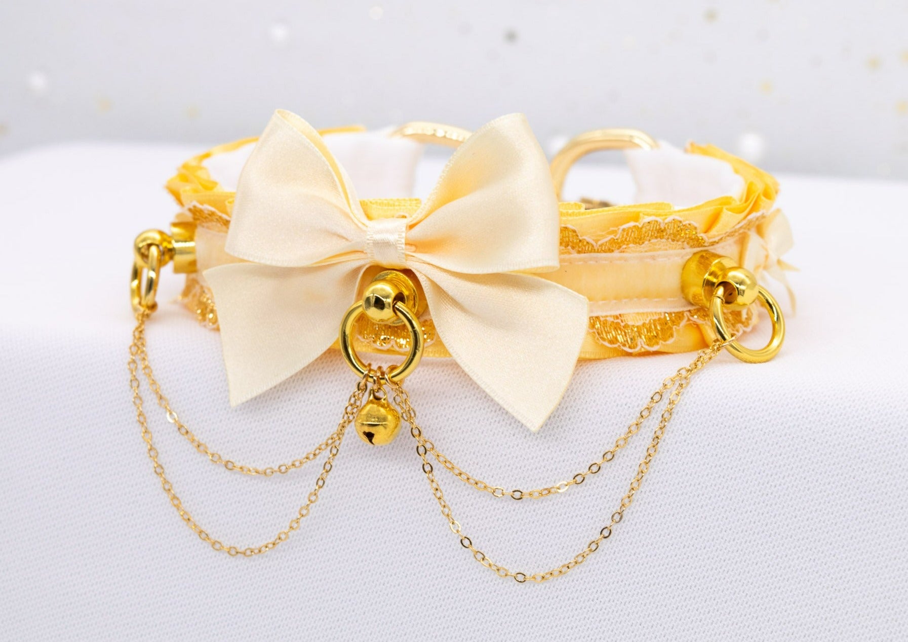 Buttercup Yellow & Ivory Chained Luxury Pet Play Collar in Gold