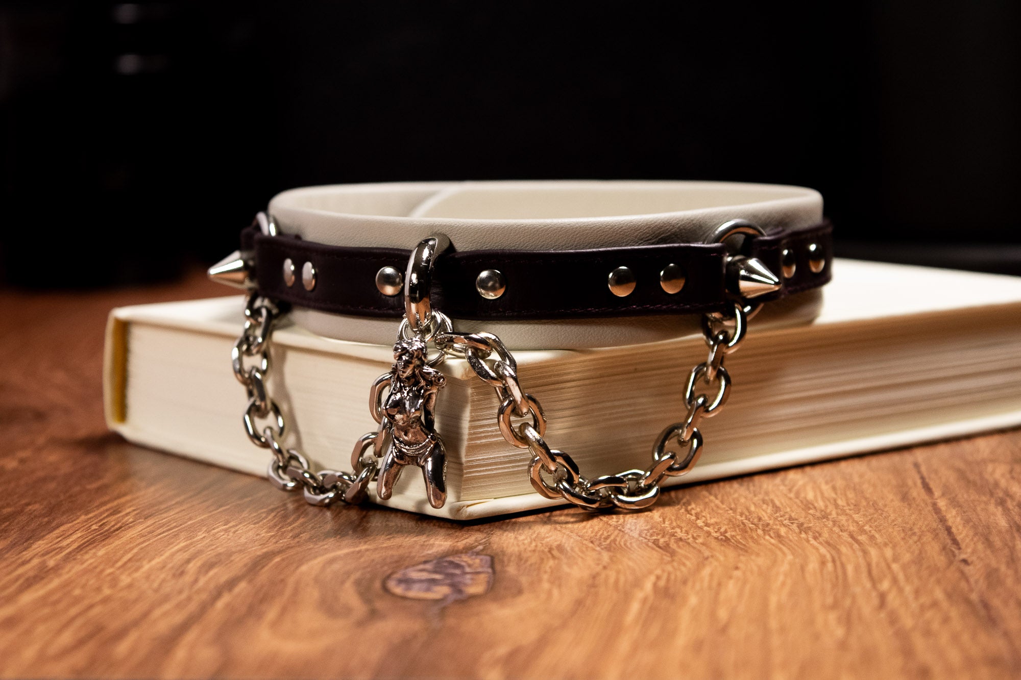 13.5" - 16" Mushroom & Burgundy Bondage Leather Collar _ LIMITED _