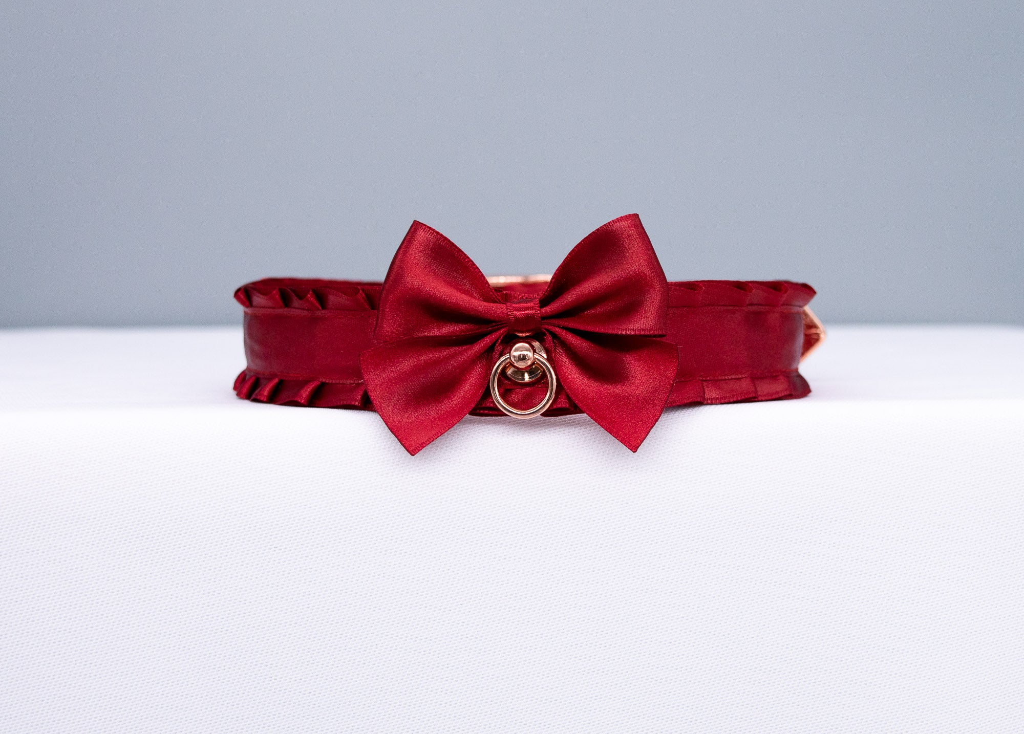 Red and Rose Gold Collar and Leash Set