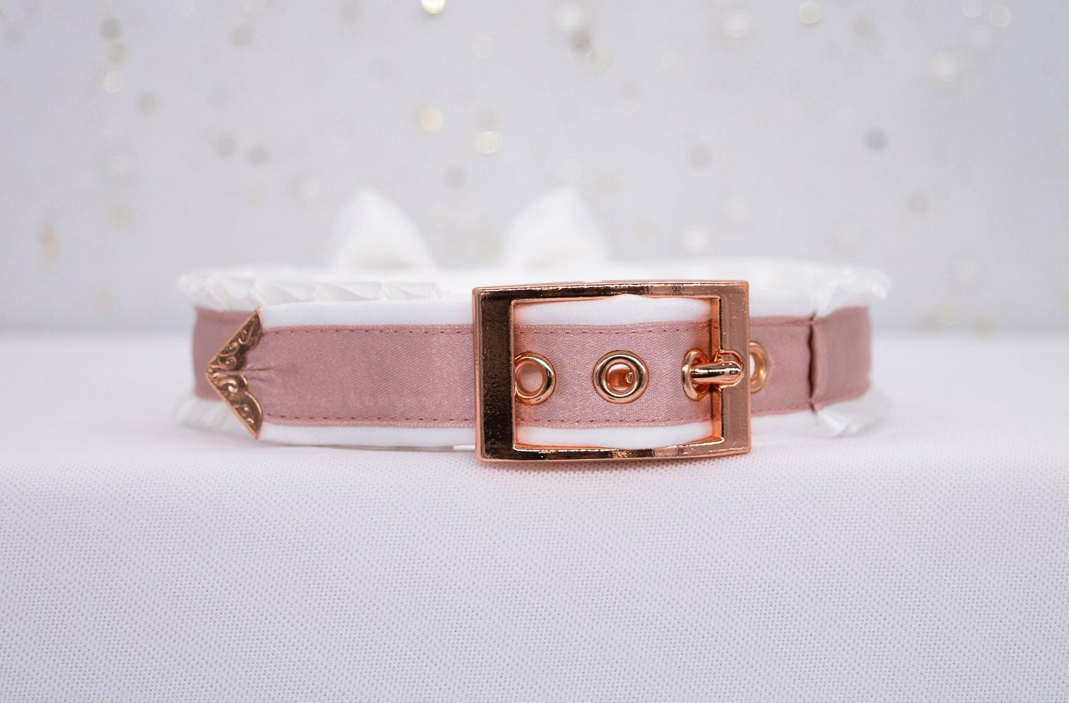 Dusty Rose, White and Rose Gold Luxury Collar