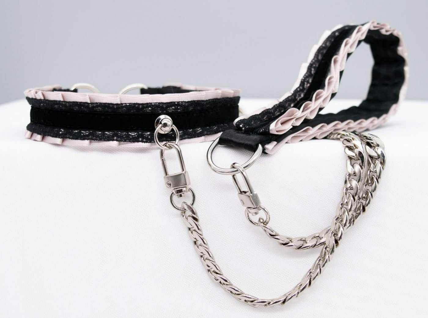 Dusty Lilac and Black Velvet Collar and Leash BDSM Set