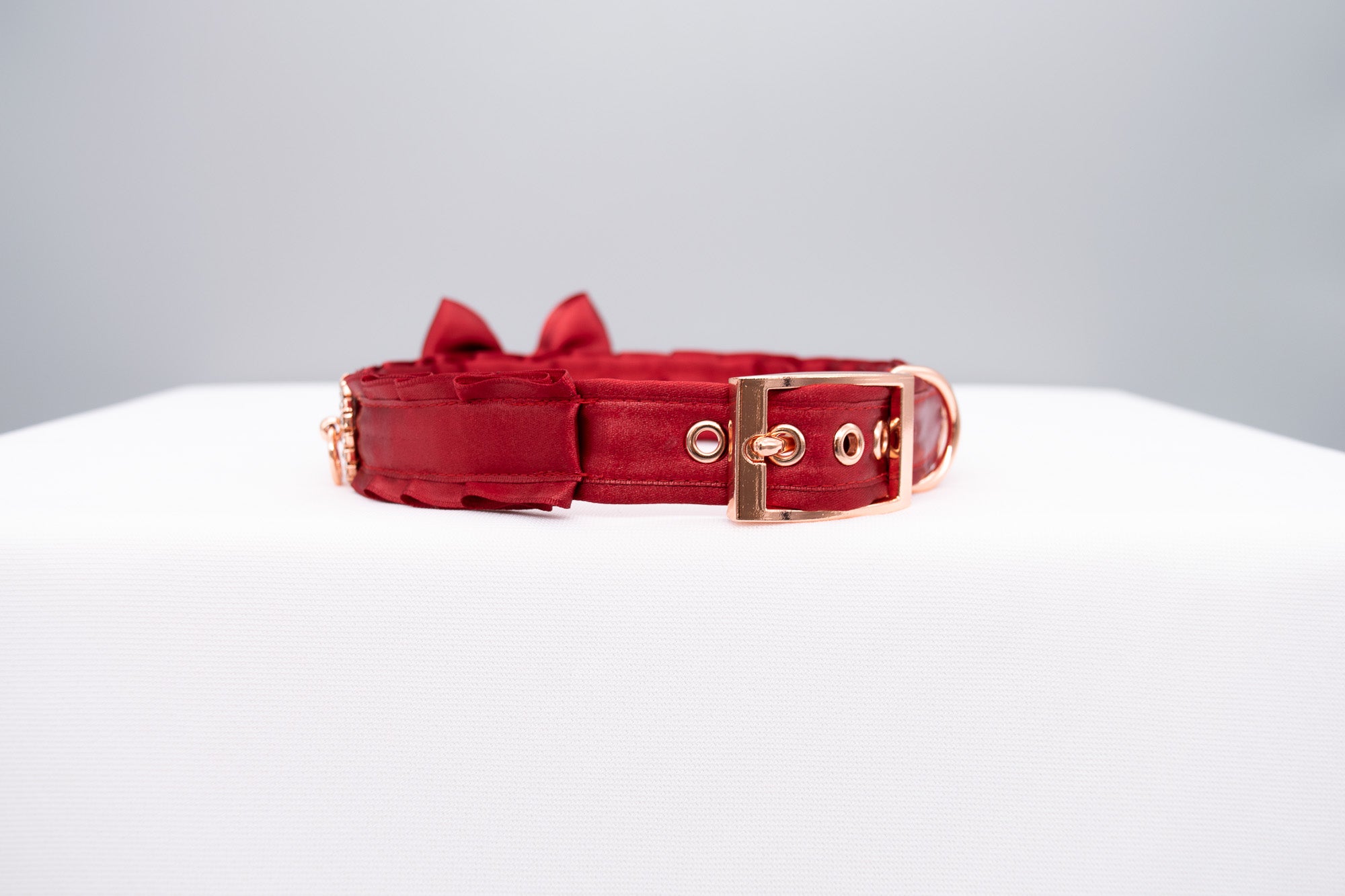 Red and Rose Gold Luxe Sparkle Collar