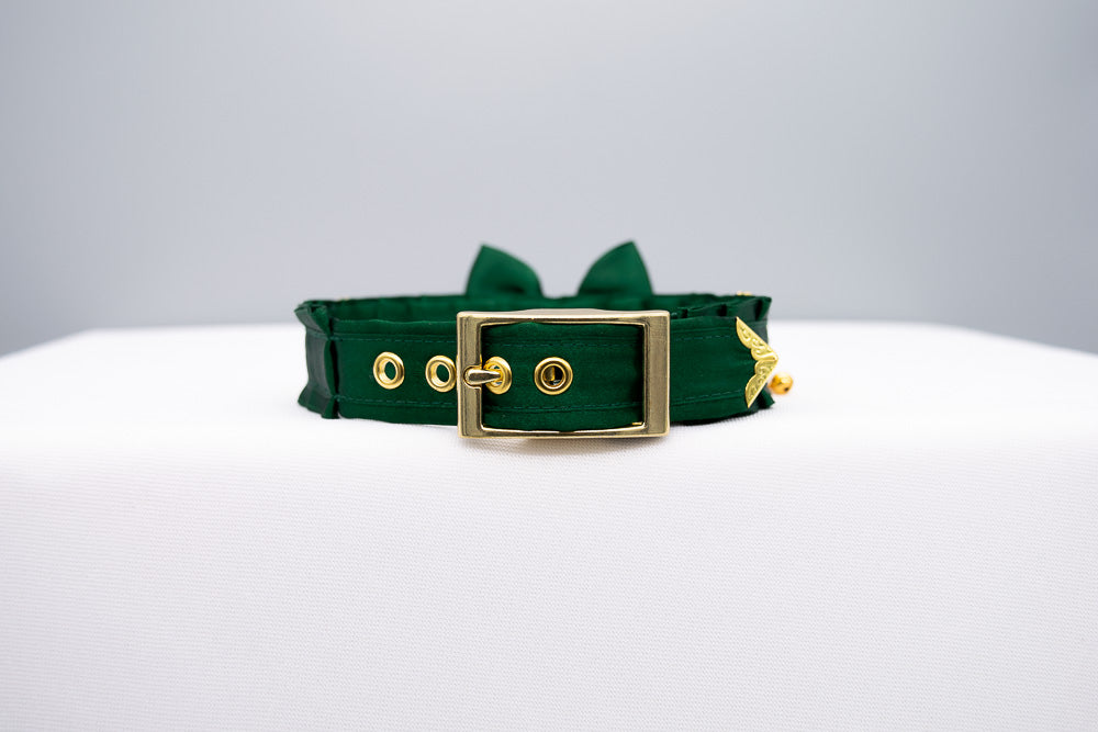 Hunter Green and Gold Luxe Collar