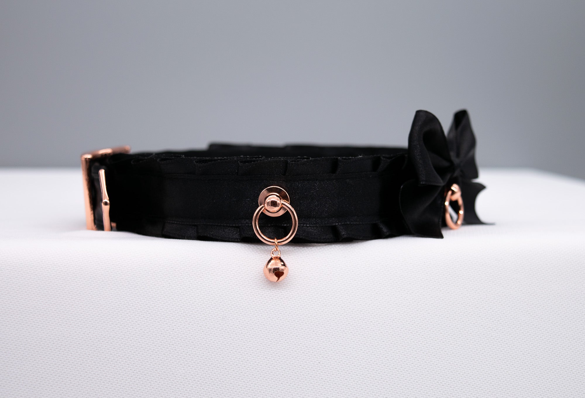 Black and Rose Gold Classics Collar and Leash Set