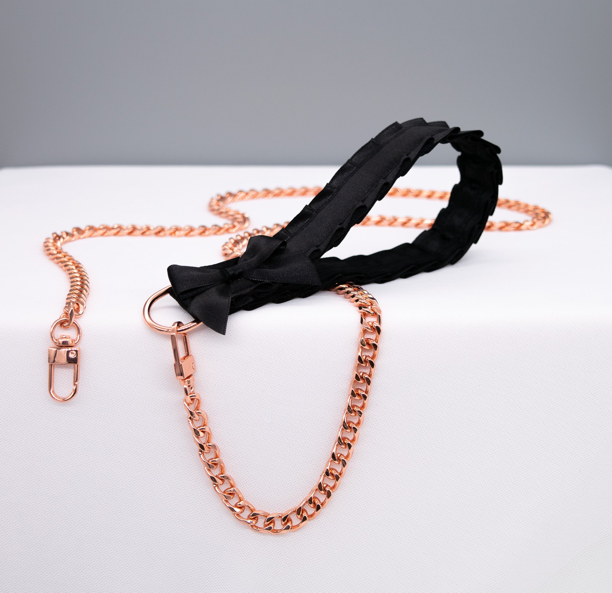 Black and Rose Gold Classics Collar and Leash Set