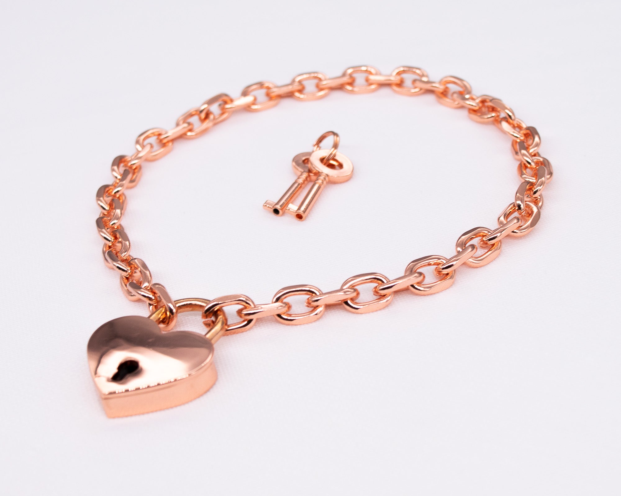 Discreet Day Collar - Rose Gold Heart Locked O-link Chain Choker