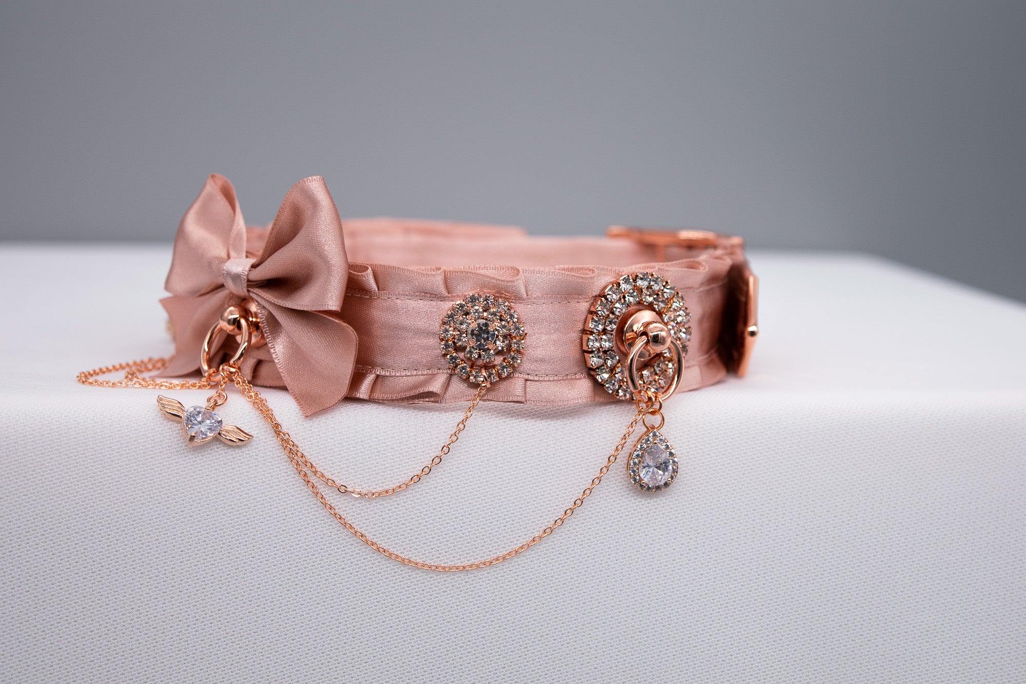Deluxe Rose Gold Collar with Chains