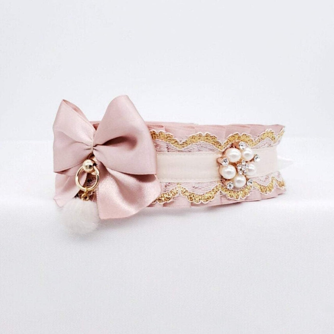 Luxe Rose Gold and Pearl Collar