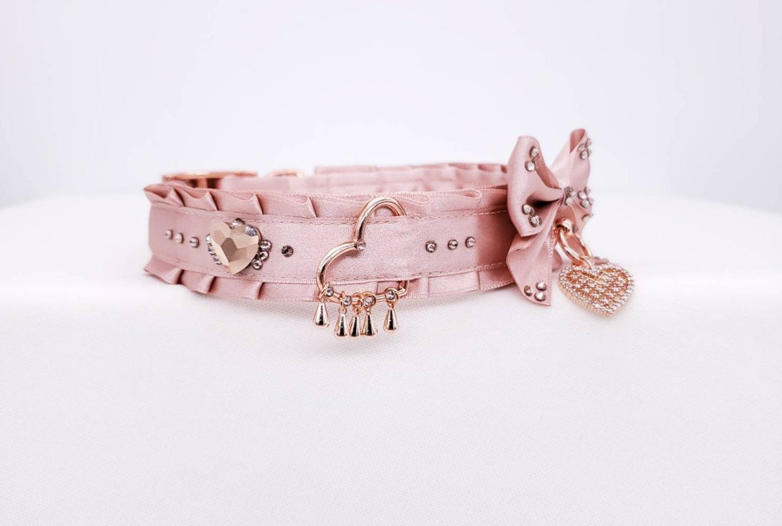 Deluxe Rose Gold Heart Kitten Play Collar