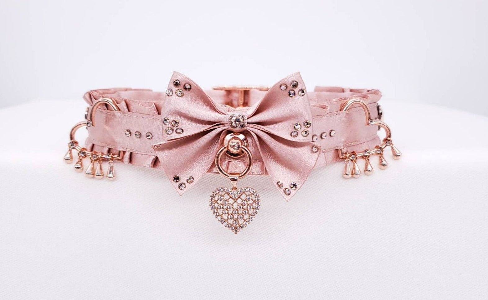 Deluxe Rose Gold Heart Kitten Play Collar